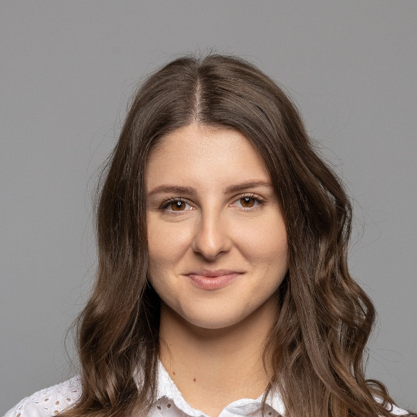 Ing. Scarlett MAZÁNOVÁ